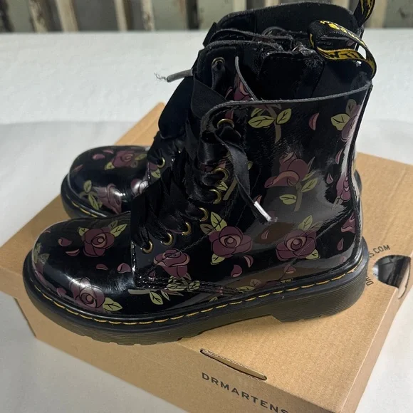 Dr. Martens | 1460 Pascal J Boots | Decayed Rose Child US 13 - Picture 8 of 16